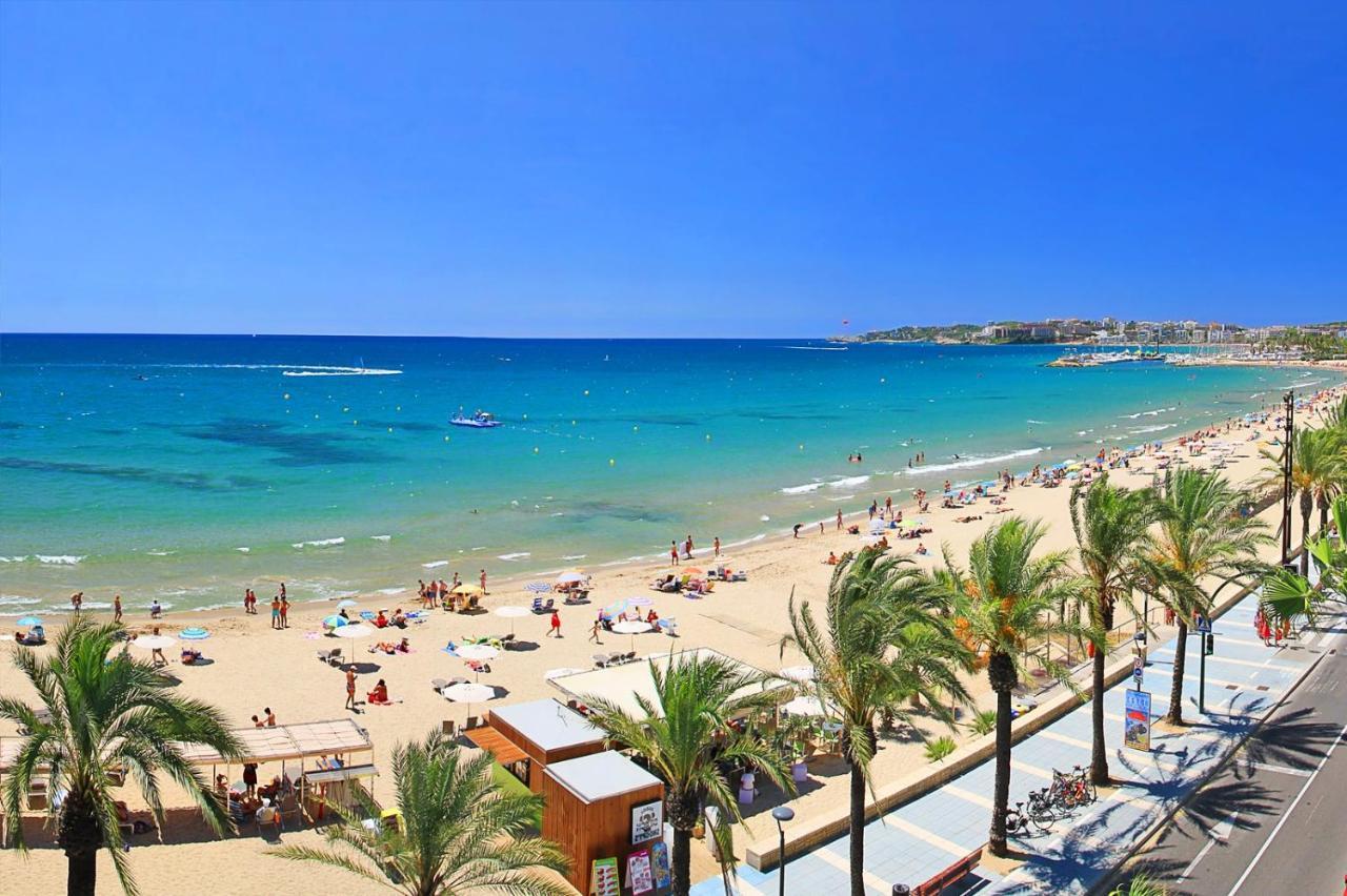 Carlos V Salou Exteriör bild